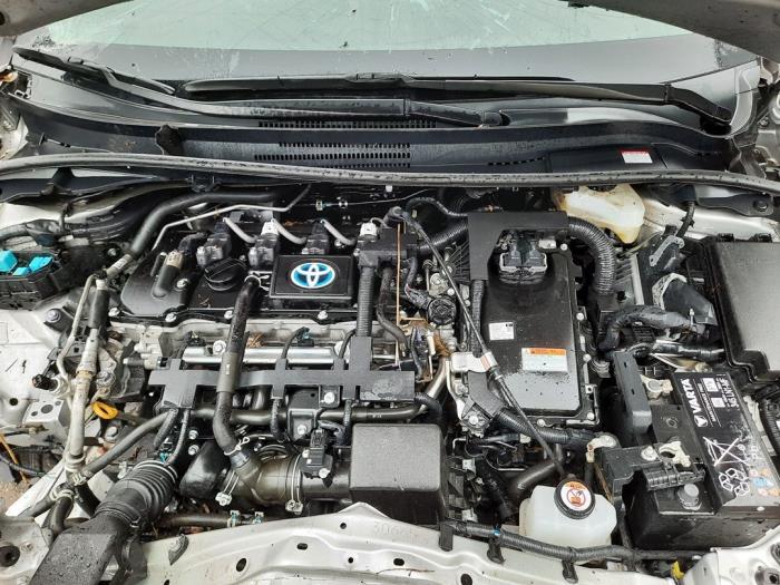 Toyota Corolla Touring Sport 1.8 16V Hybrid Sloopvoertuig (2021, Grijs)