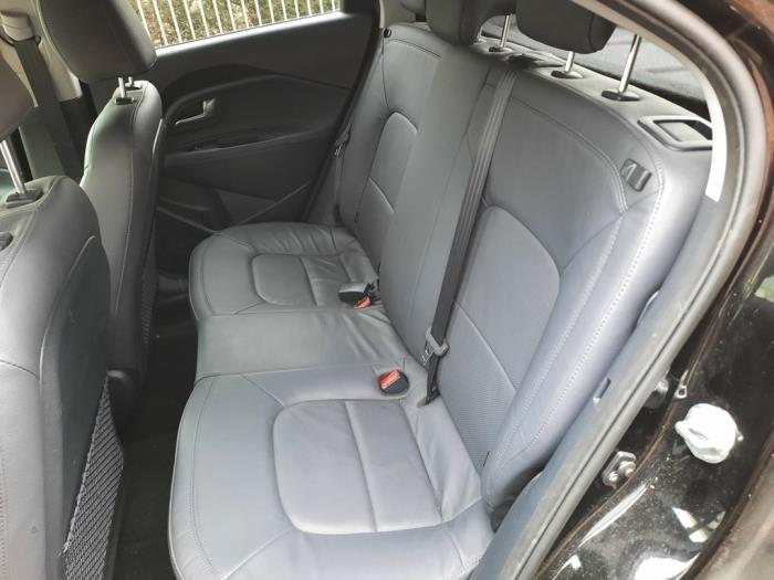 Kia Rio III 1.2 CVVT 16V Sloopvoertuig (2014, Zwart)