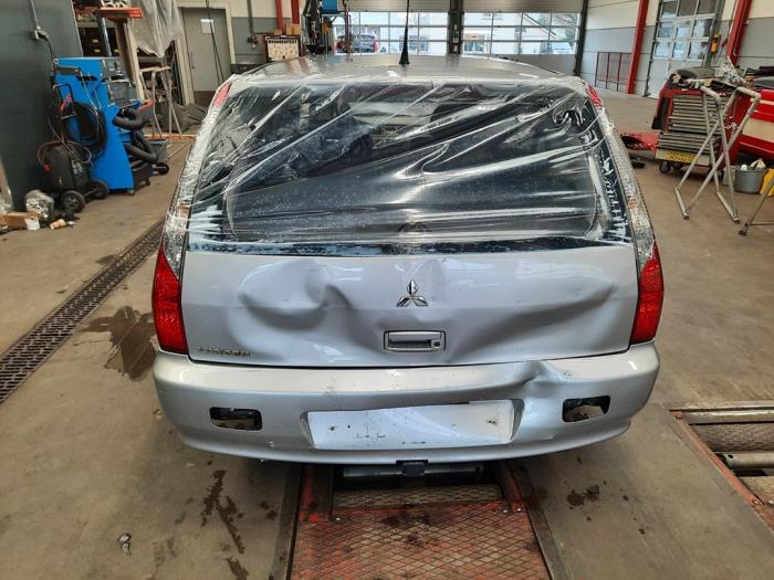 Mitsubishi Lancer Wagon 1.6 16V Sloopvoertuig (2004, Grijs)