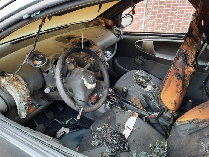 Peugeot 107 1.0 12V Sloopvoertuig (2012, Grijs)