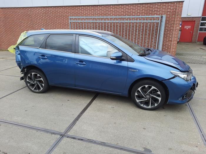 Toyota Auris Touring Sports 1.8 16V Hybrid Sloopvoertuig (2017, Blauw)