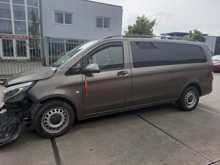 Mercedes Vito 2.2 119 CDI 16V BlueTEC Sloopvoertuig (2016, Bruin)