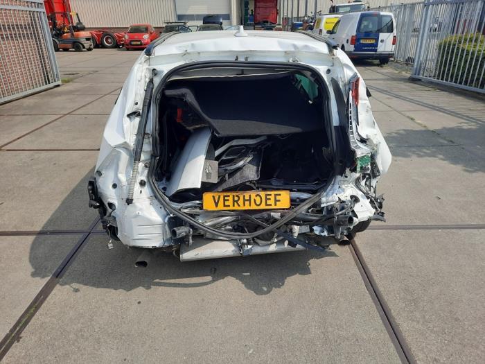 Volvo V60 II 2.0 T4 16V Sloopvoertuig (2020, Wit)