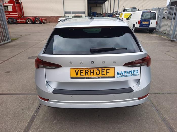 Skoda Octavia Combi 1.0 TSI e-TEC 12V Sloopvoertuig (2021, Grijs)