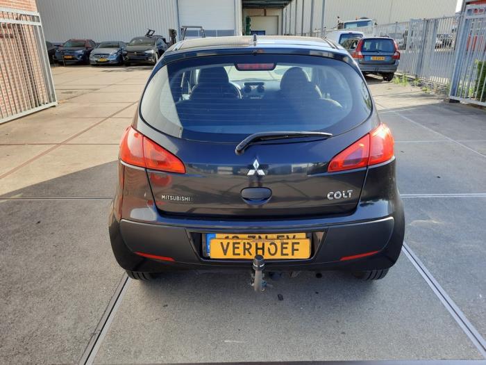 Mitsubishi Colt 1.1 12V Sloopvoertuig (2008, Zwart)