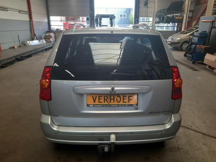Mitsubishi Space Star 1.6 16V Sloopvoertuig (2005, Grijs)