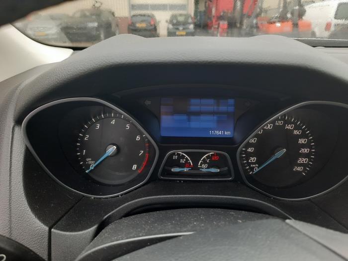 Ford Focus 3 Wagon 1.0 Ti-VCT EcoBoost 12V 125 Sloopvoertuig (2014, Grijs)