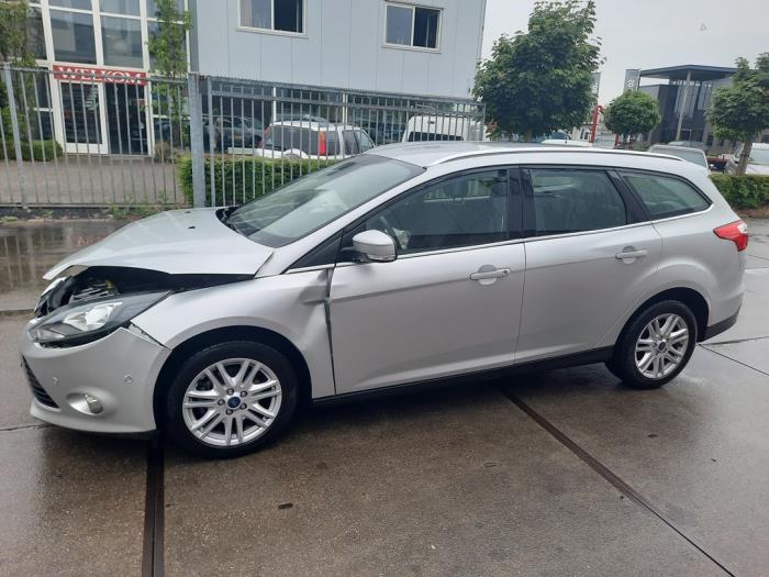 Ford Focus 3 Wagon 1.0 Ti-VCT EcoBoost 12V 125 Sloopvoertuig (2014, Grijs)