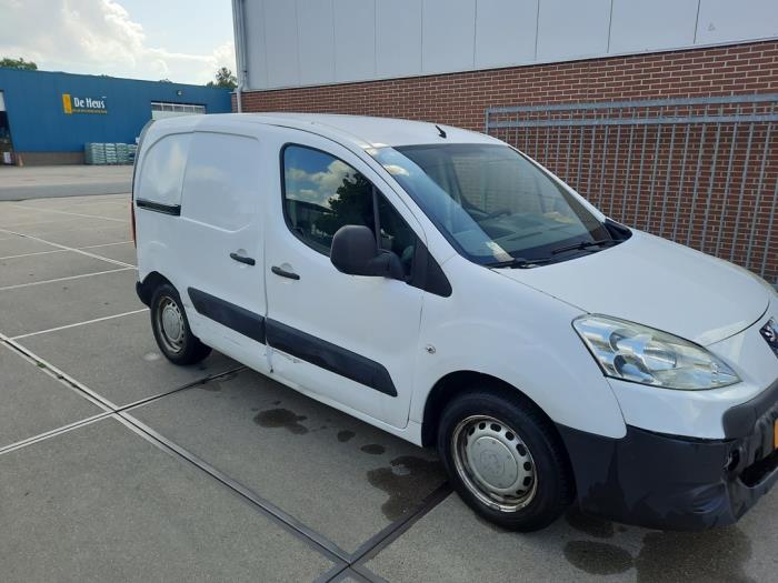 Peugeot Partner 1.6 HDI 90 16V Sloopvoertuig (2010, Wit)