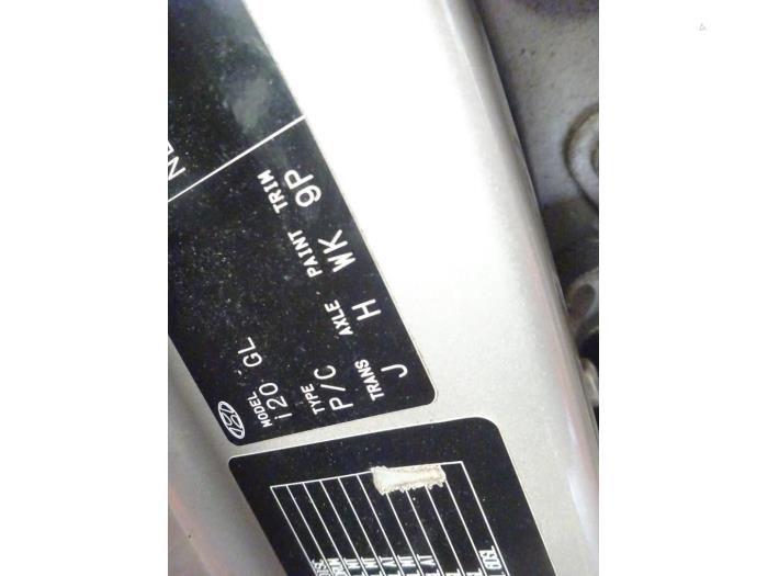 Hyundai i20 1.2i 16V Sloopvoertuig (2011, Grijs)