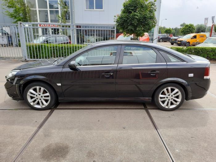 Opel Vectra C GTS 2.2 DIG 16V Sloopvoertuig (2007, Zwart)
