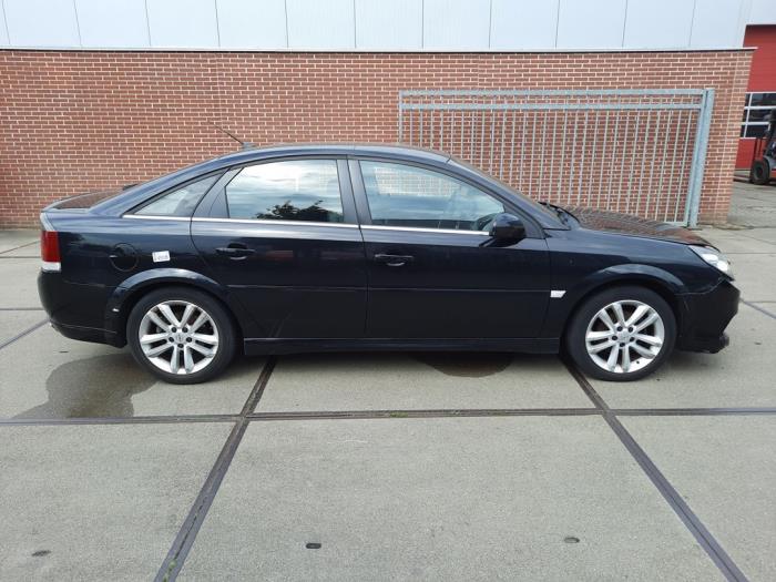 Opel Vectra C GTS 2.2 DIG 16V Sloopvoertuig (2007, Zwart)