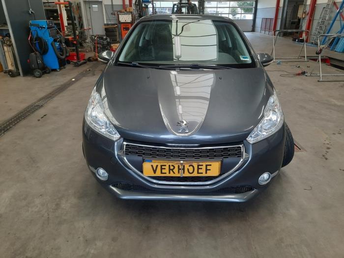 Peugeot 208 I 1.2 Vti 12V PureTech 82 Sloopvoertuig (2012, Grijs)