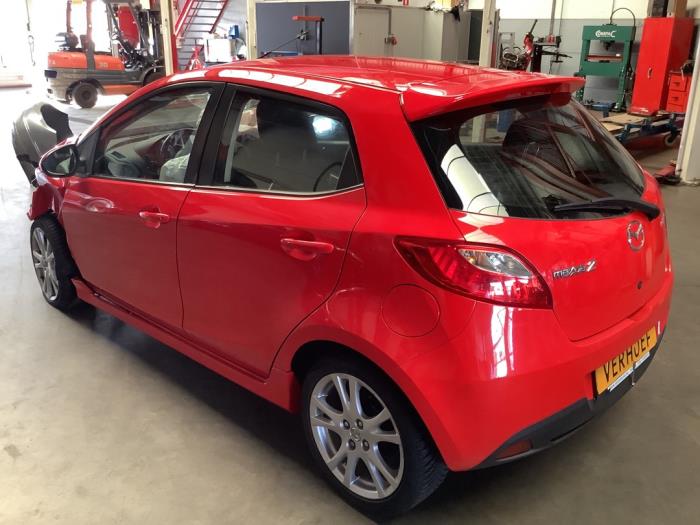 Mazda 2 1.5 16V S-VT Sloopvoertuig (2008, Rood)