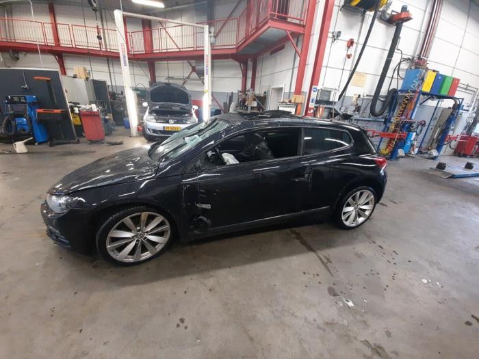 Volkswagen Scirocco 1.4 TSI 160 16V Sloopvoertuig (2011, Zwart)