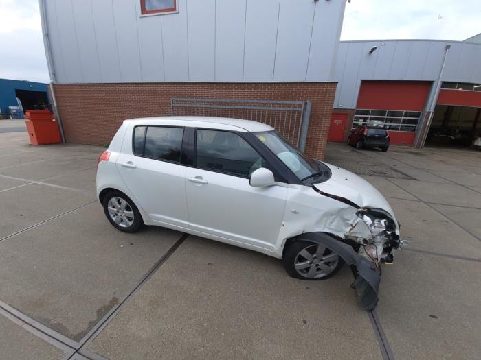 Suzuki Swift 1.3 VVT 16V Sloopvoertuig (2007, Wit)