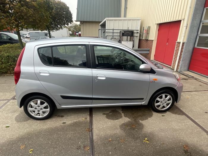 Daihatsu Cuore 1.0 12V DVVT Sloopvoertuig (2011, Grijs)