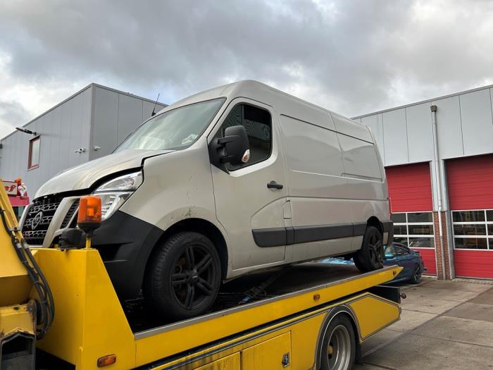 Nissan NV 400 2.3 dCi 170 16V Sloopvoertuig (2018, Grijs)