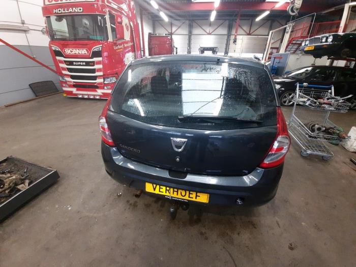 Dacia Sandero I 1.2 16V Sloopvoertuig (2012, Grijs)