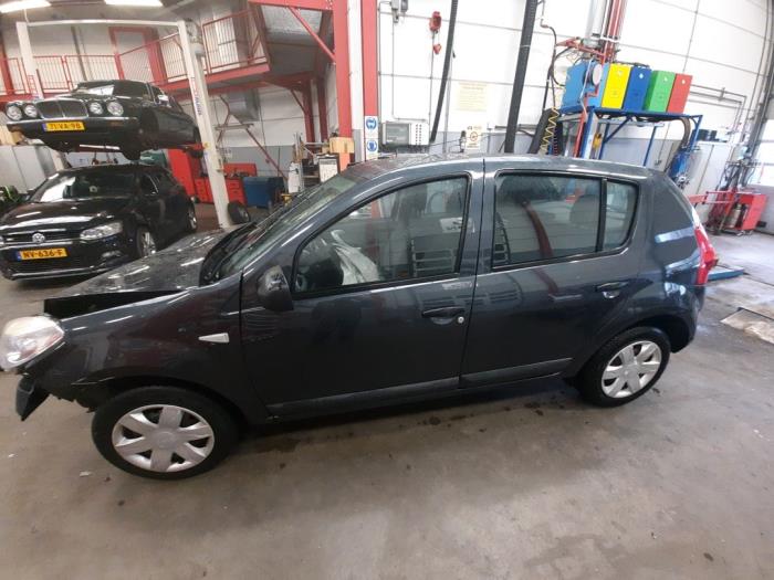 Dacia Sandero I 1.2 16V Sloopvoertuig (2012, Grijs)