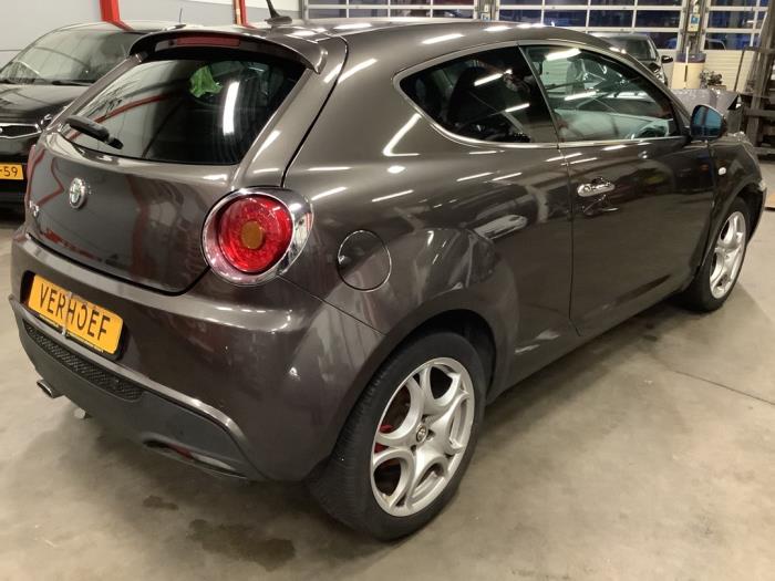 Alfa Romeo MiTo 0.9 TwinAir Sloopvoertuig (2014, Grijs)