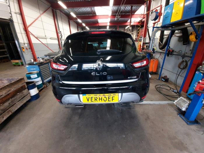 Renault Clio IV 0.9 Energy TCE 90 12V Sloopvoertuig (2017, Zwart)
