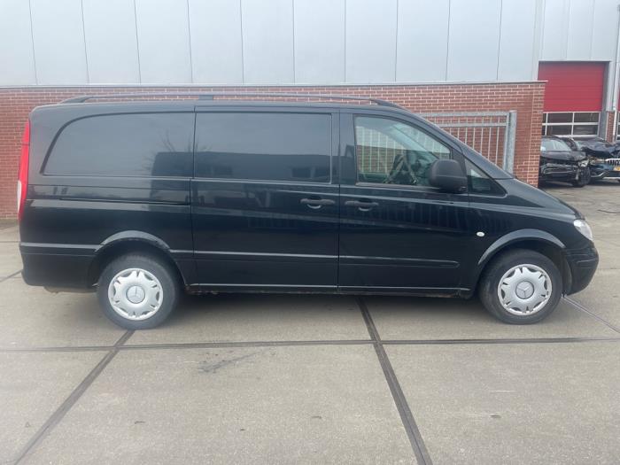Mercedes Vito 2.2 115 CDI 16V Sloopvoertuig (2005, Donker, Grijs)
