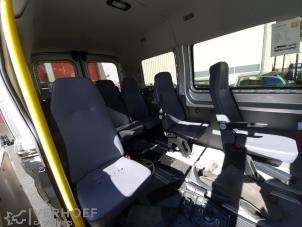 Ford Transit Custom 2.0 TDCi 16V Eco Blue 130 Sloopvoertuig (2020, Grijs)