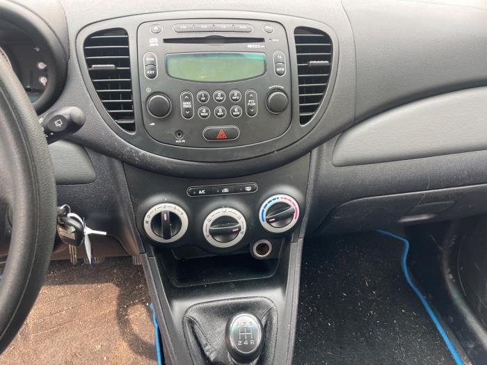 Hyundai i10 1.1i 12V Sloopvoertuig (2008, Zwart)