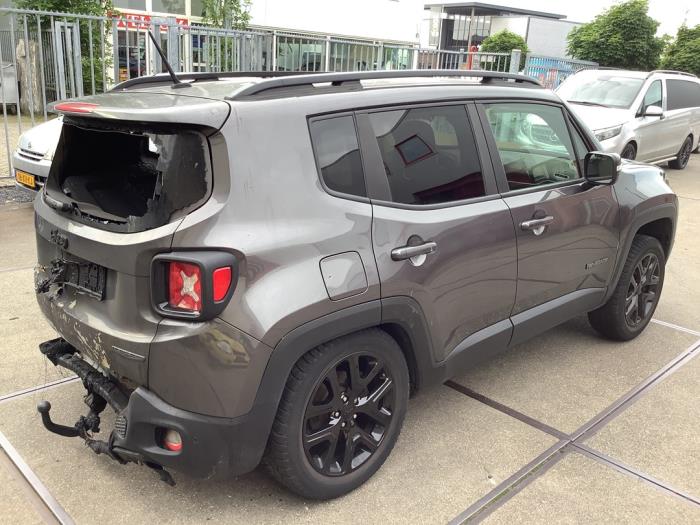 Jeep Renegade 1.6 E-torq 16V Sloopvoertuig (2017, Grijs)