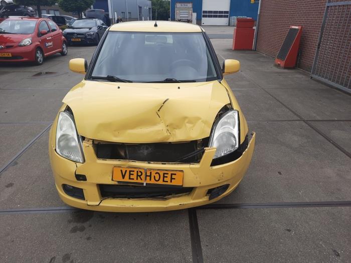 Suzuki Swift 1.3 VVT 16V Sloopvoertuig (2005, Geel)