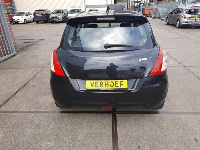 Suzuki Swift 1.2 16V Sloopvoertuig (2013, Zwart)