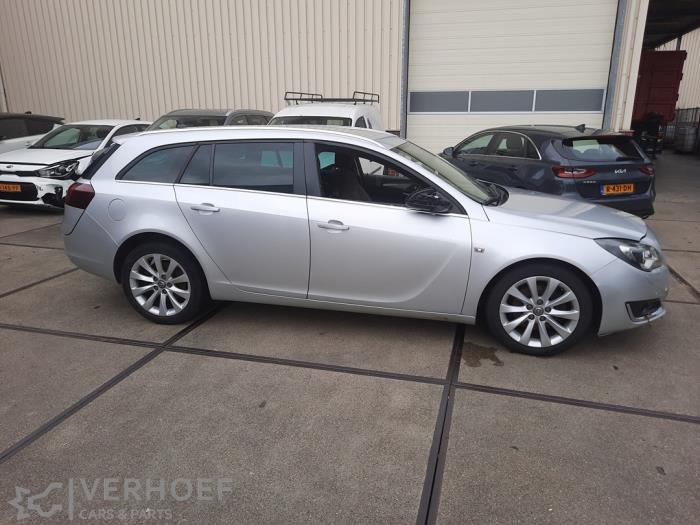 Opel Insignia Sports Tourer 2.0 CDTI 16V 140 ecoFLEX Sloopvoertuig (2014, Grijs)