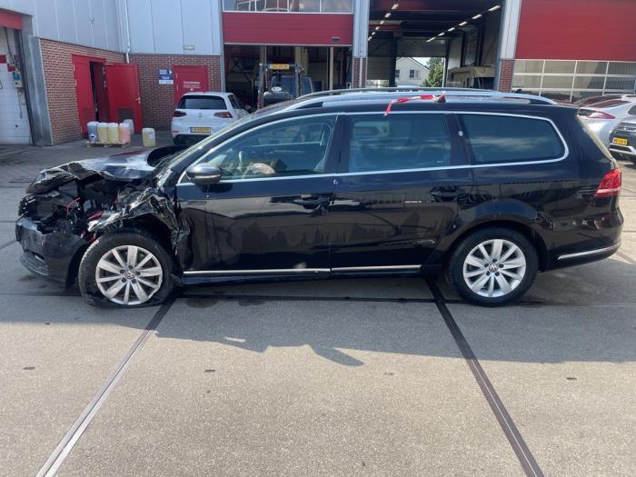 Volkswagen Passat Variant 1.6 TDI 16V Bluemotion Sloopvoertuig (2014, Zwart)