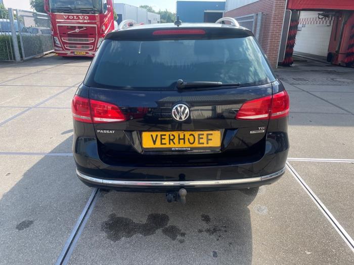 Volkswagen Passat Variant 1.6 TDI 16V Bluemotion Sloopvoertuig (2014, Zwart)