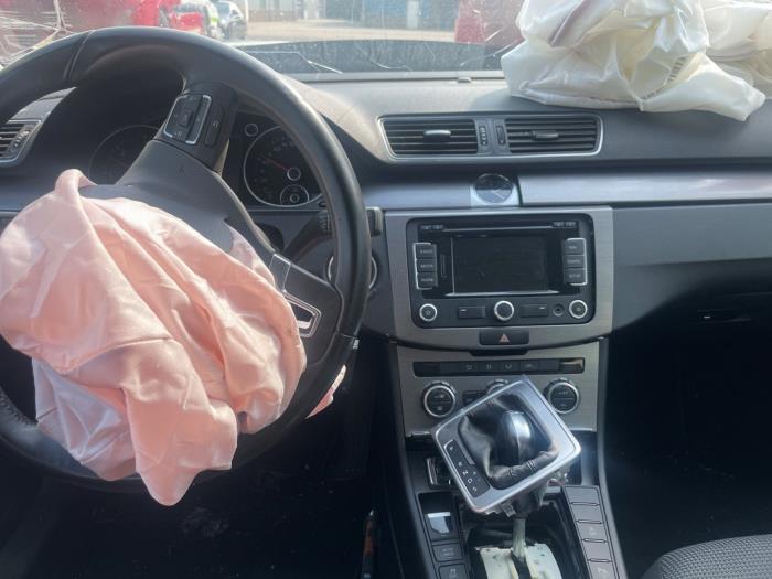 Volkswagen Passat Variant 1.6 TDI 16V Bluemotion Sloopvoertuig (2014, Zwart)