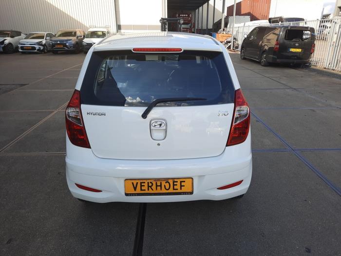 Hyundai i10 1.1i 12V Sloopvoertuig (2011, Wit)