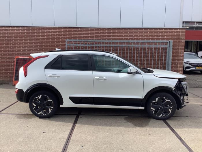 Kia Niro II e-Niro 64.8 kWh Sloopvoertuig (2022, Wit)