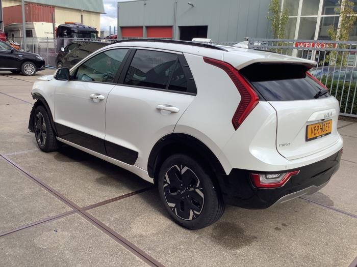 Kia Niro II e-Niro 64.8 kWh Sloopvoertuig (2022, Wit)