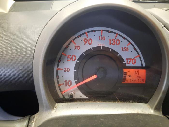 Toyota Aygo 1.0 12V VVT-i Sloopvoertuig (2009, Blauw)