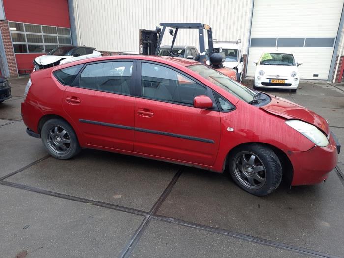 Toyota Prius 1.5 16V Sloopvoertuig (2006, Rood)