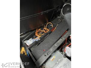 Mitsubishi Outlander 2.0 16V PHEV 4x4 Sloopvoertuig (2013, Zwart)