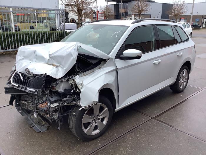 Skoda Fabia III Combi 1.0 TSI 12V Sloopvoertuig (2018, Wit)