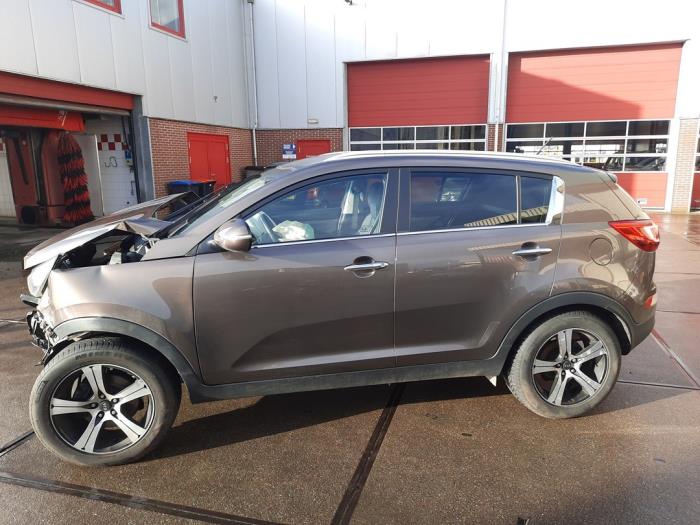 Kia Sportage 1.6 GDI 16V 4x2 Sloopvoertuig (2012, Bruin)