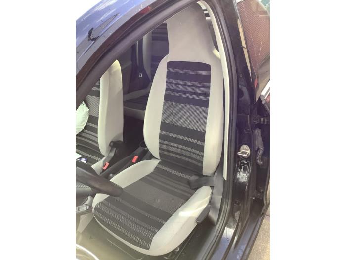 Seat Mii 1.0 12V Sloopvoertuig (2013, Zwart)