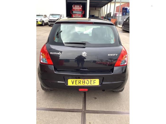 Suzuki Swift 1.3 VVT 16V Sloopvoertuig (2008, Zwart)