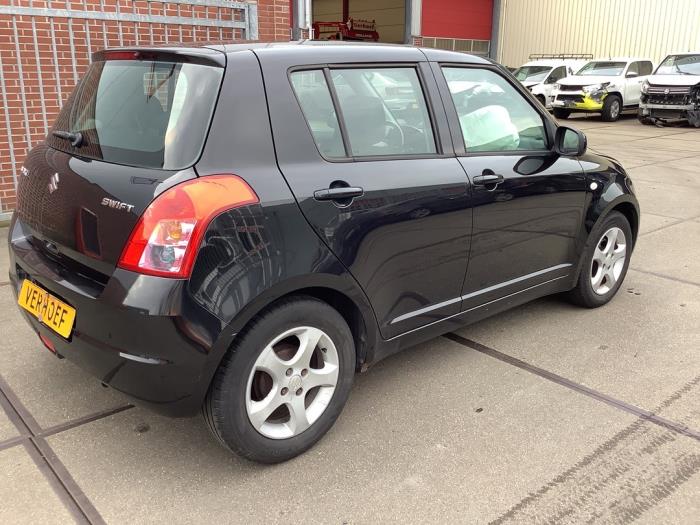 Suzuki Swift 1.3 VVT 16V Sloopvoertuig (2008, Zwart)
