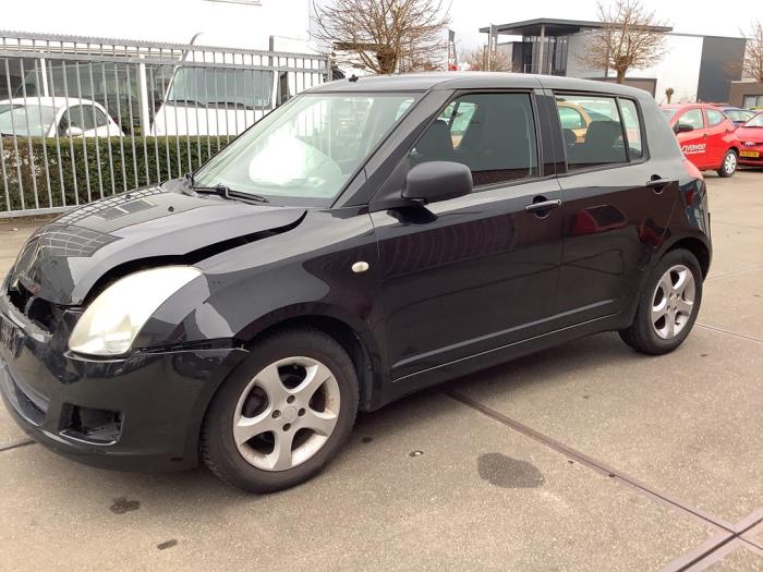 Suzuki Swift 1.3 VVT 16V Sloopvoertuig (2008, Zwart)