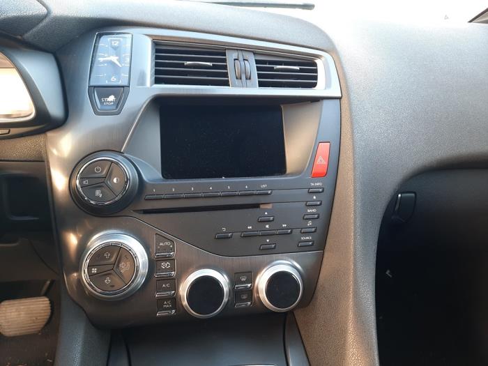 Citroen DS5 2.0 165 HYbrid4 16V Sloopvoertuig (2013, Grijs, Zwart)