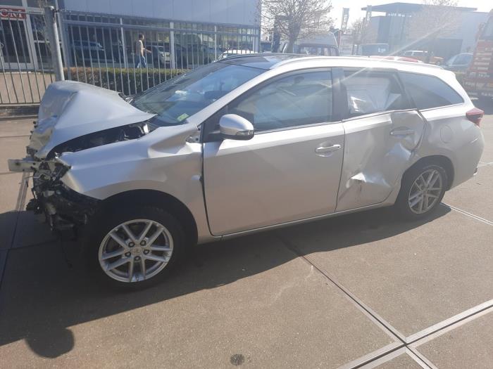 Toyota Auris Touring Sports 1.8 16V Hybrid Sloopvoertuig (2017, Grijs)